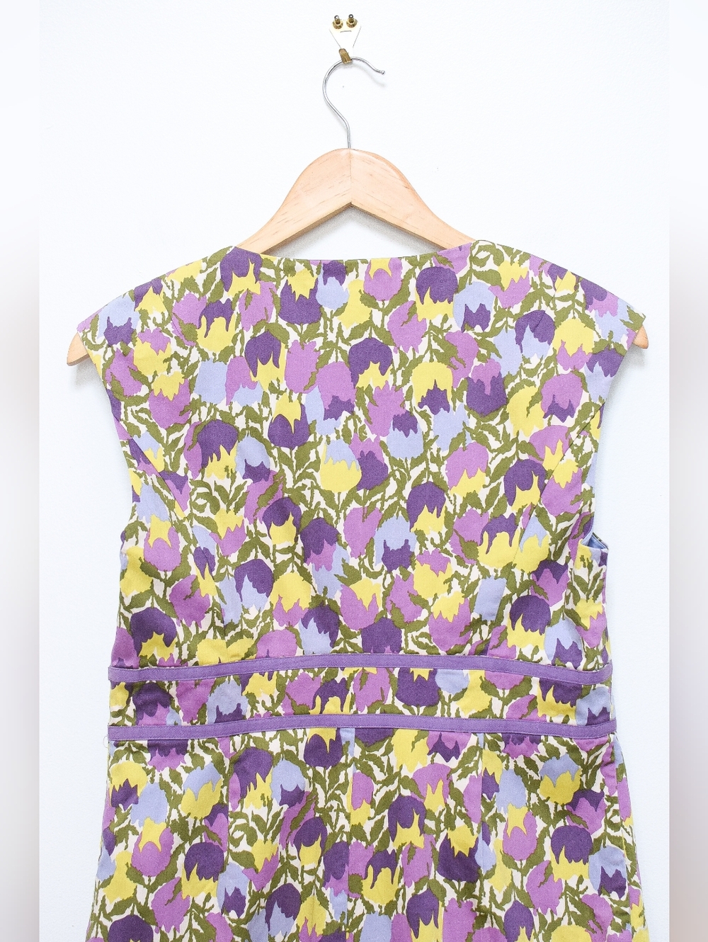 Boden Valentine Tulip Dress Floral Sheath Midi Purple Sz 8 Pastel Coquette Retro - Picture 6 of 8